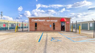 Extra-Large Storage Space | CubeSmart