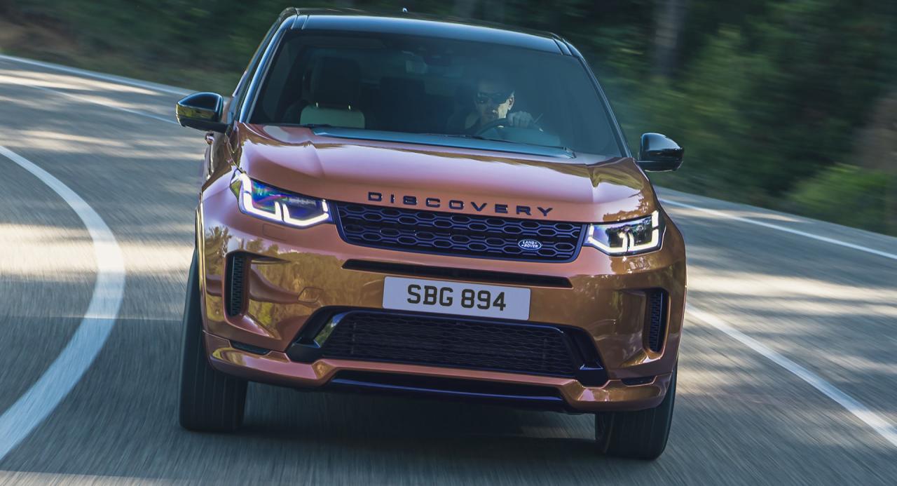 Land Rover Discovery Sport | Carscoops Land Rover Discovery Sport | Carscoops