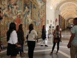 book vatican tour discover the wonders of Vatican City
